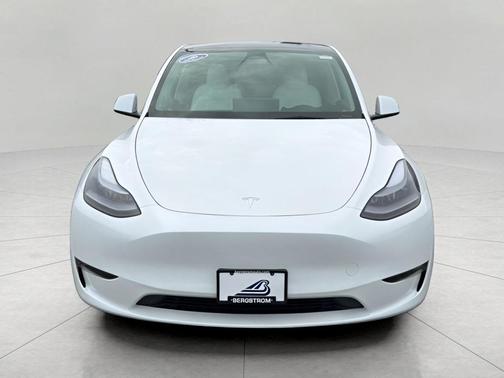 2025 Tesla Model Y Performance Dual Motor All-Wheel Drive