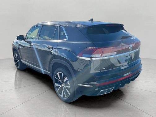 2026 Volkswagen Atlas Cross Sport 2.0T SEL Premium