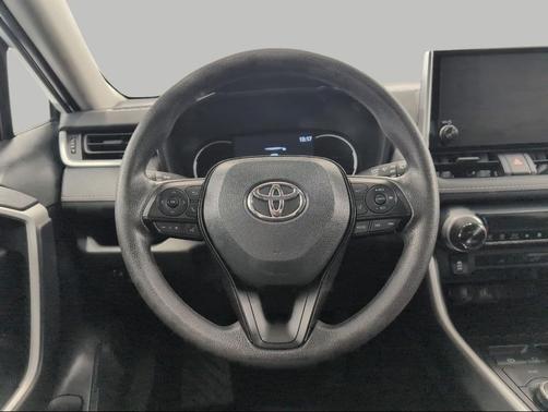 Ice Cap 2025 Toyota RAV4 Hybrid SE