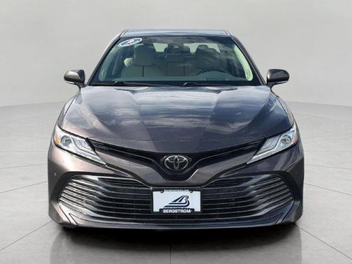 Brown Stone 2018 Toyota Camry XSE
