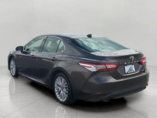 Brown Stone 2018 Toyota Camry XSE