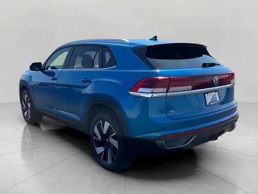 2025 Volkswagen Atlas Cross Sport 2.0T SE w/Technology 4MOTION