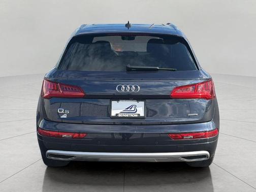 Moonlight Blue Metallic 2020 Audi Q5 45 Premium Plus