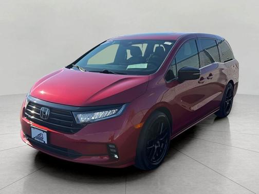 Radiant Red Metallic II 2023 Honda Odyssey Sport