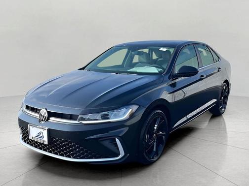 Deep Black Pearl 2026 Volkswagen Jetta 1.4T SE