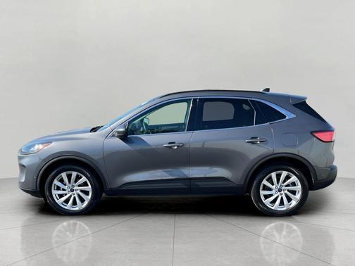2021 Ford Escape Titanium