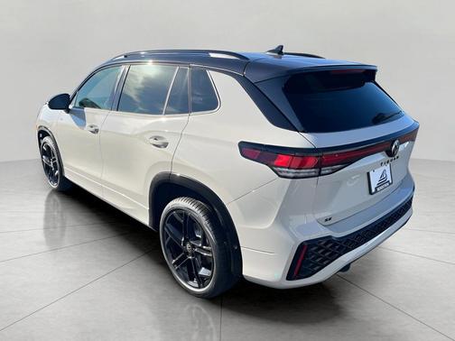 2025 Volkswagen Tiguan 2.0T SE R-Line Black 4MOTION