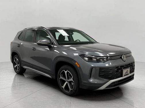 2025 Volkswagen Tiguan 2.0T SE 4MOTION