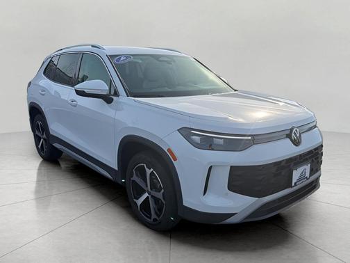 2025 Volkswagen Tiguan 2.0T SE 4MOTION