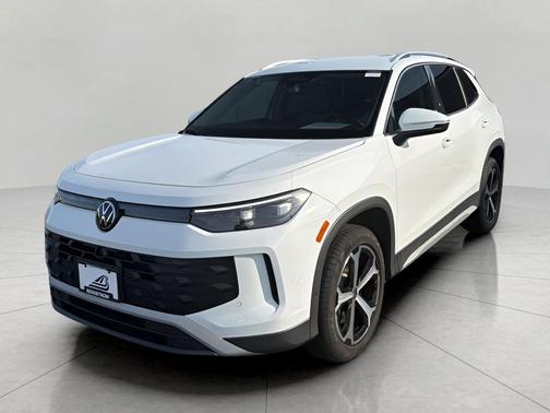 2025 Volkswagen Tiguan 2.0T SE 4MOTION