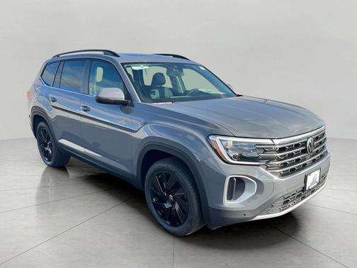 2026 Volkswagen Atlas 2.0T SE w/Technology 4MOTION