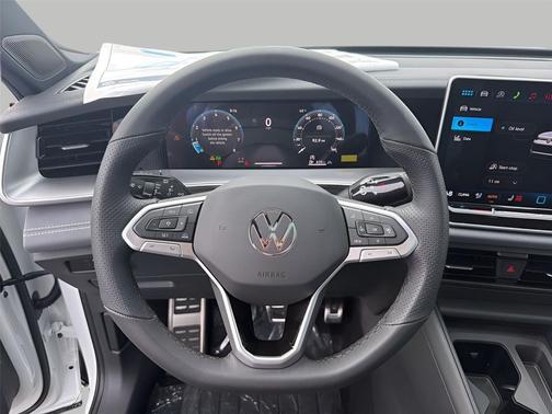 opal white with deep black roof 2026 Volkswagen Tiguan 2.0T SE R-Line Black 4MOTION