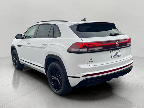2026 Volkswagen Atlas Cross Sport 2.0T SEL