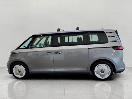 2025 Volkswagen ID. Buzz Pro S Plus with 4MOTION