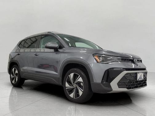 GRAY 2025 Volkswagen Taos 1.5T SE