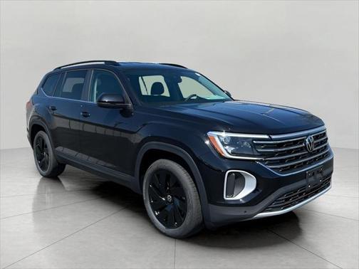 2025 Volkswagen Atlas 2.0T SE w/Technology 4MOTION
