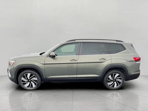 2026 Volkswagen Atlas 2.0T SE w/Technology 4MOTION