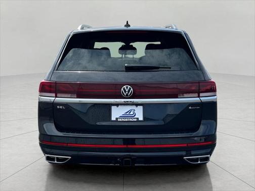 2025 Volkswagen Atlas 2.0T SEL Premium R-Line 4MOTION