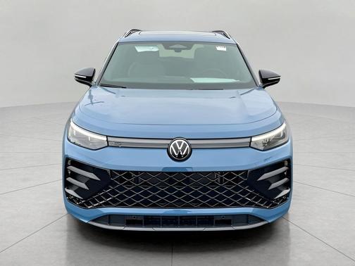 2025 Volkswagen Tiguan 2.0T SE R-Line Black 4MOTION