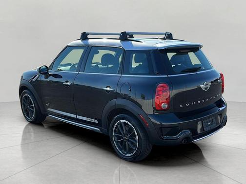 Absolute Black Metallic 2016 MINI Countryman Cooper S ALL4