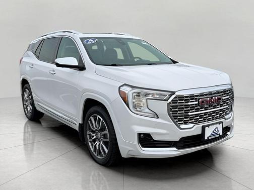 2022 GMC Terrain Denali
