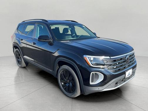 2026 Volkswagen Atlas 2.0T SE w/Technology 4MOTION