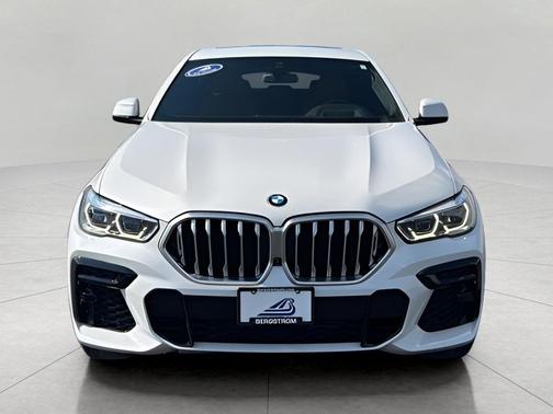 Mineral White Metallic 2022 BMW X6 xDrive40i