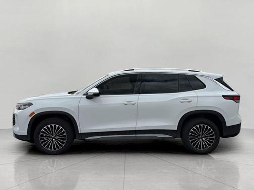 Pure White 2026 Volkswagen Tiguan 2.0T S