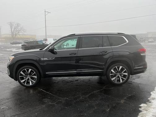 2025 Volkswagen Atlas 2.0T SEL Premium R-Line 4MOTION
