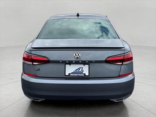 2021 Volkswagen Passat 2.0T R-Line