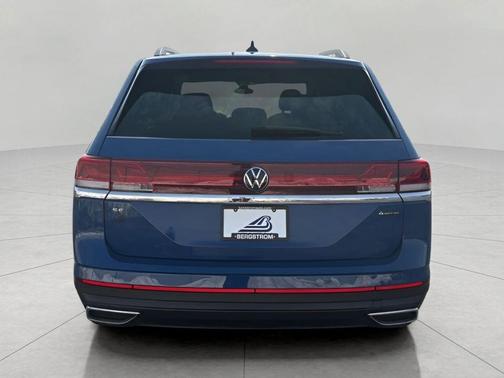 Mountain Lake Blue Metallic 2025 Volkswagen Atlas 2.0T SE