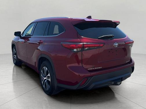 Ruby Flare Pearl 2021 Toyota Highlander XLE