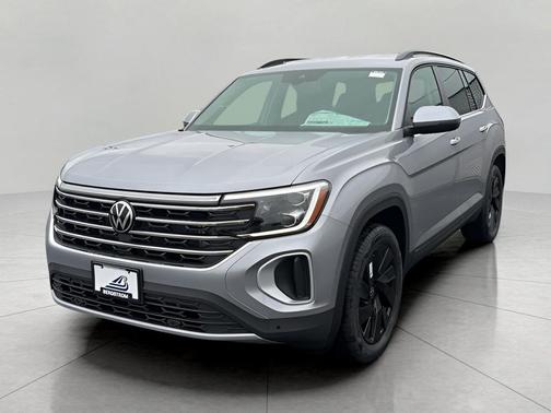 Silver Mist Metallic 2026 Volkswagen Atlas 2.0T SE w/Technology 4MOTION