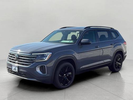 Pure Gray 2026 Volkswagen Atlas 2.0T SE w/Technology 4MOTION