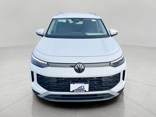 2025 Volkswagen Tiguan 2.0T SE 4MOTION