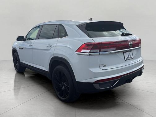 Pure White 2025 Volkswagen Atlas Cross Sport 2.0T SE w/Technology 4MOTION