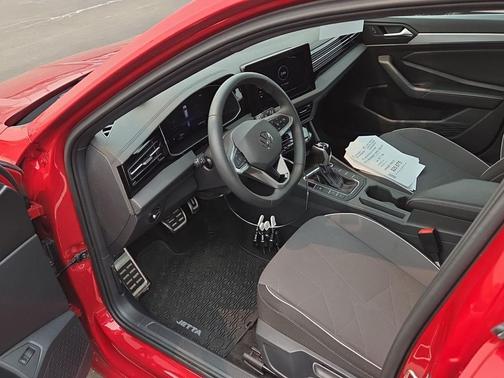 Kings Red Metallic 2026 Volkswagen Jetta 1.4T S