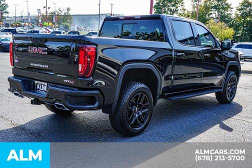 2022 GMC Sierra 1500 Limited AT4