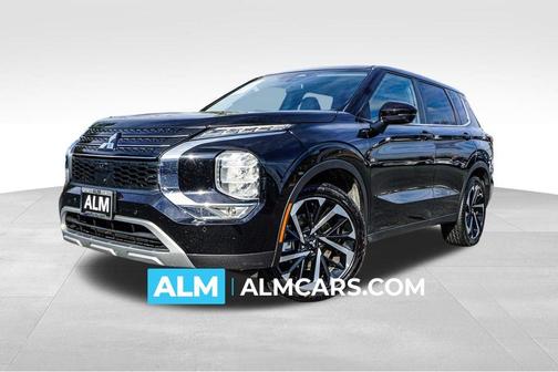 2023 Mitsubishi Outlander SE