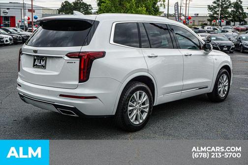 Crystal White Tri-Coat 2021 Cadillac XT6 Luxury FWD