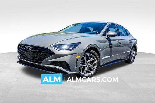 2022 Hyundai SONATA SEL