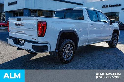 2025 GMC Sierra 1500 AT4