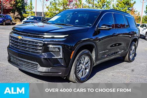 2024 Chevrolet Traverse LT