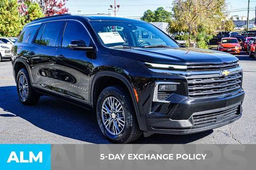 2024 Chevrolet Traverse LT