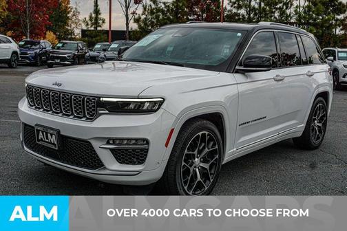 2022 Jeep Grand Cherokee Summit