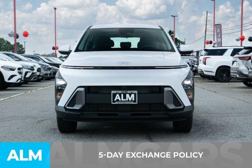 2024 Hyundai KONA SE