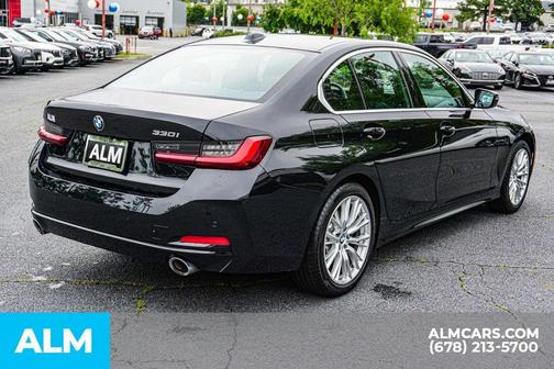 2024 BMW 330 i