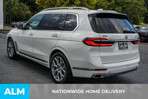 2025 BMW X7 xDrive40i