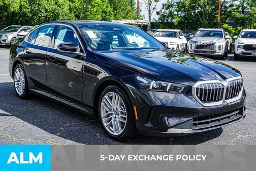 2025 BMW 530 i