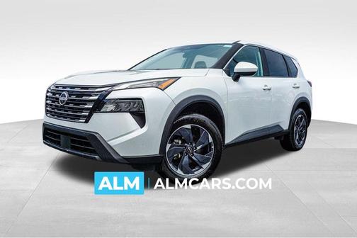 Everest White P 2025 Nissan Rogue SV